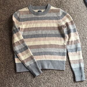GAP Gray and Beige Striped Crew Neck Sweater